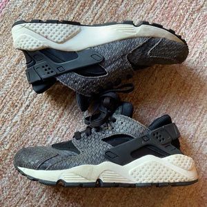 Nike Women’s Air Huarache
